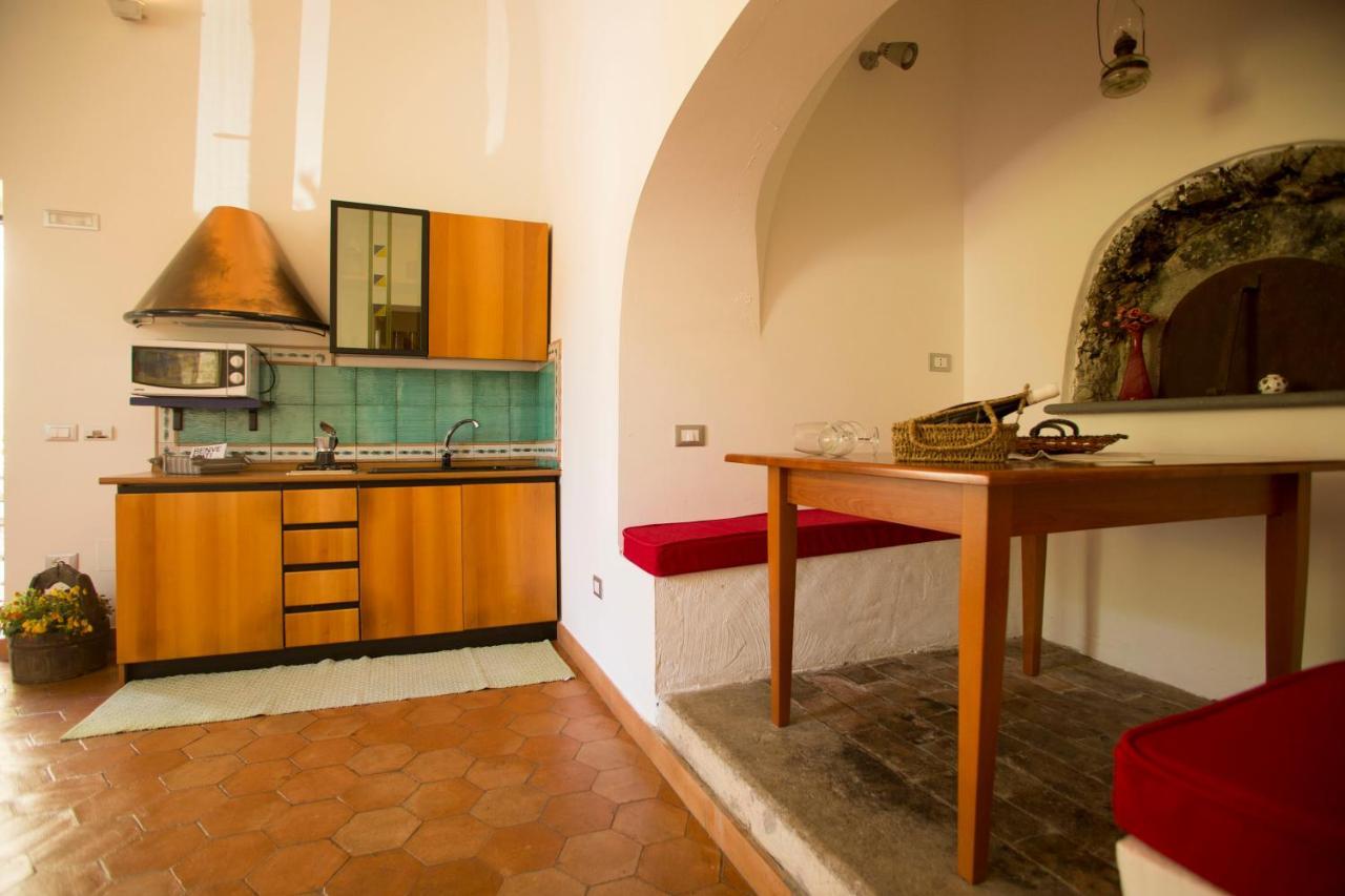 Agriturismo Villa Lupara Salerno Exterior photo